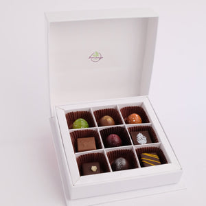 Coffret de 9 chocolats assortis